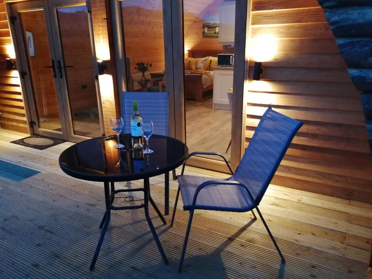 Tollymore Luxury Log Cabins Newry Exterior foto